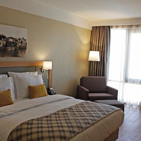 Ramada Hotel & Suites Адана Екстериор снимка