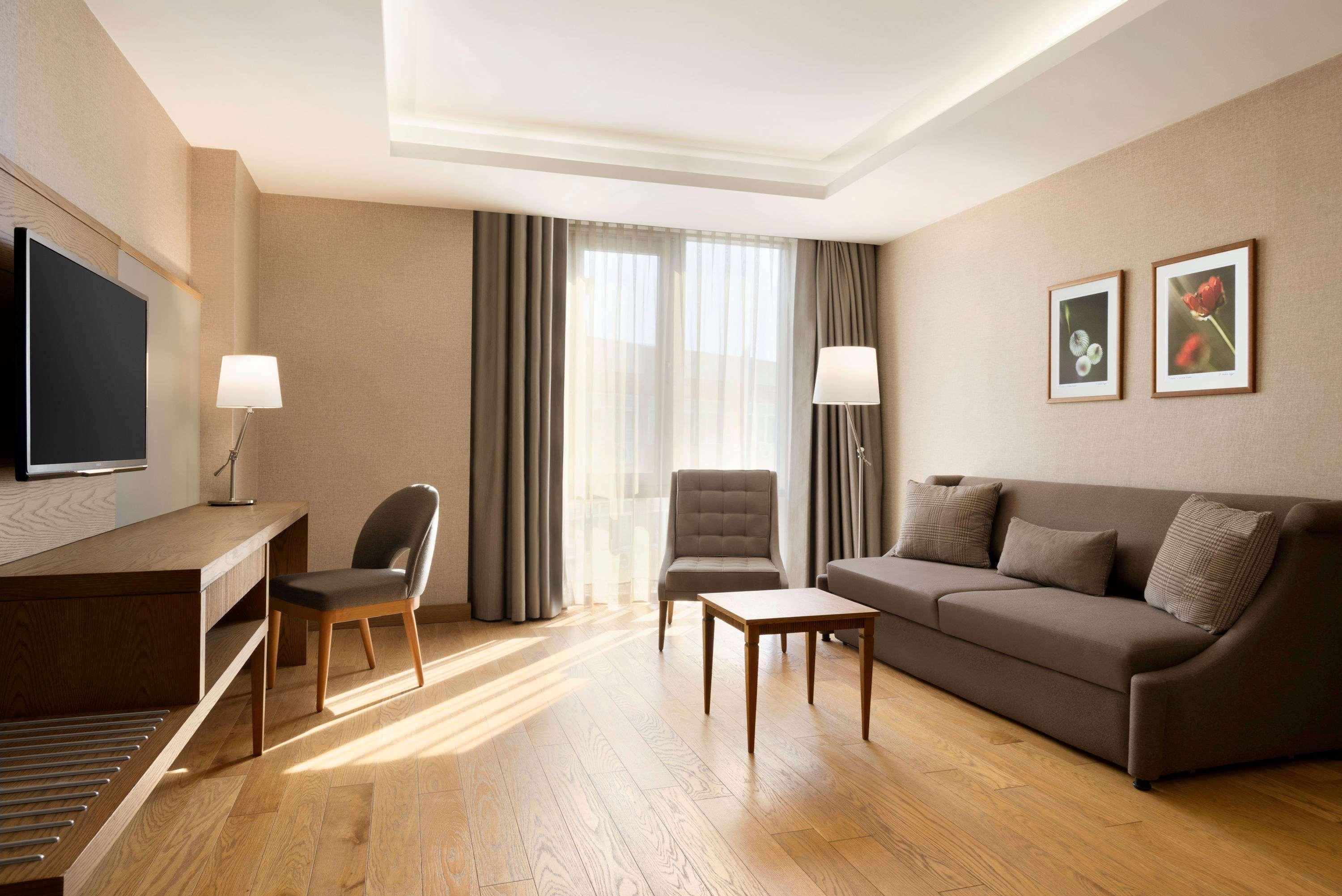 Ramada Hotel & Suites Адана Екстериор снимка
