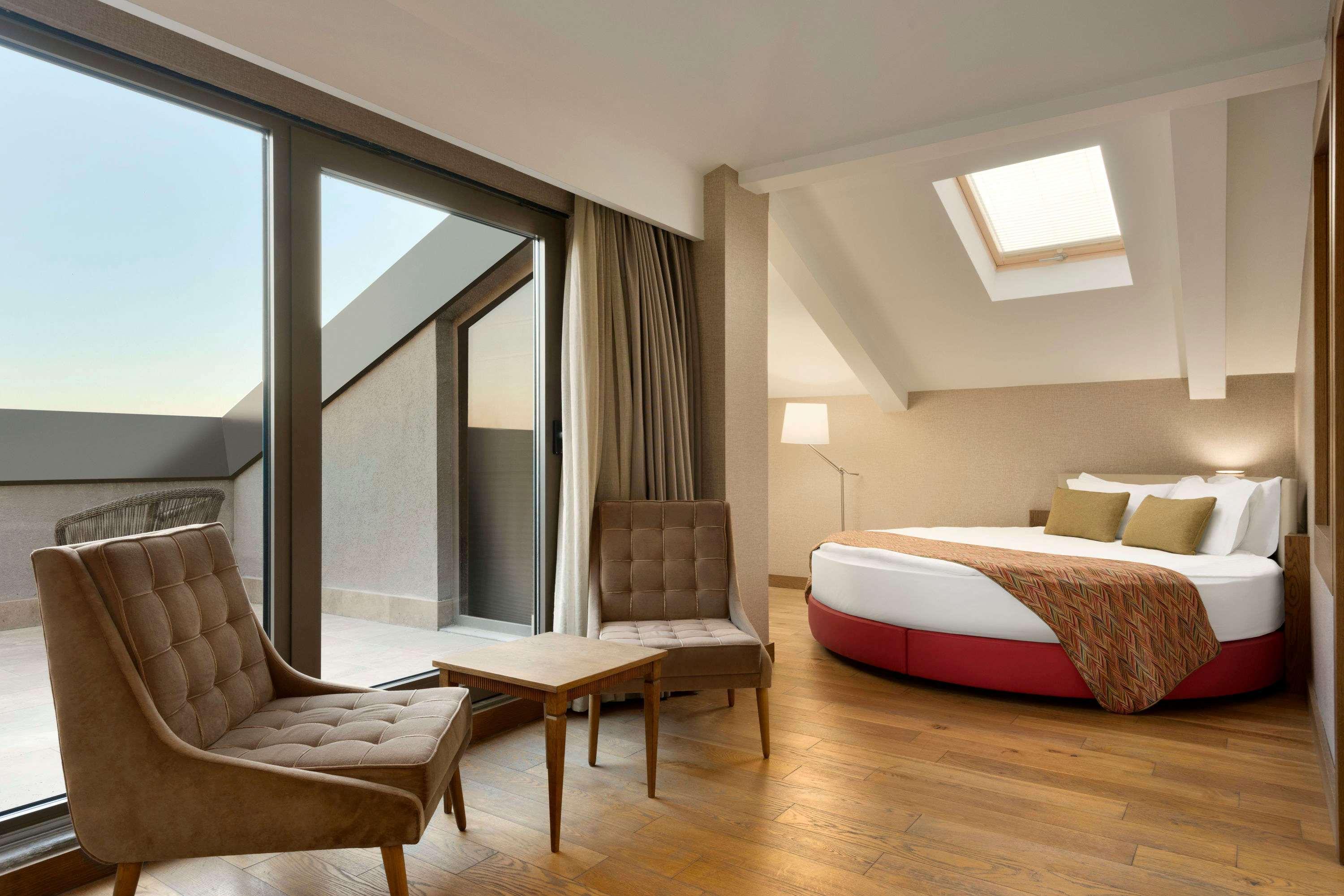 Ramada Hotel & Suites Адана Екстериор снимка