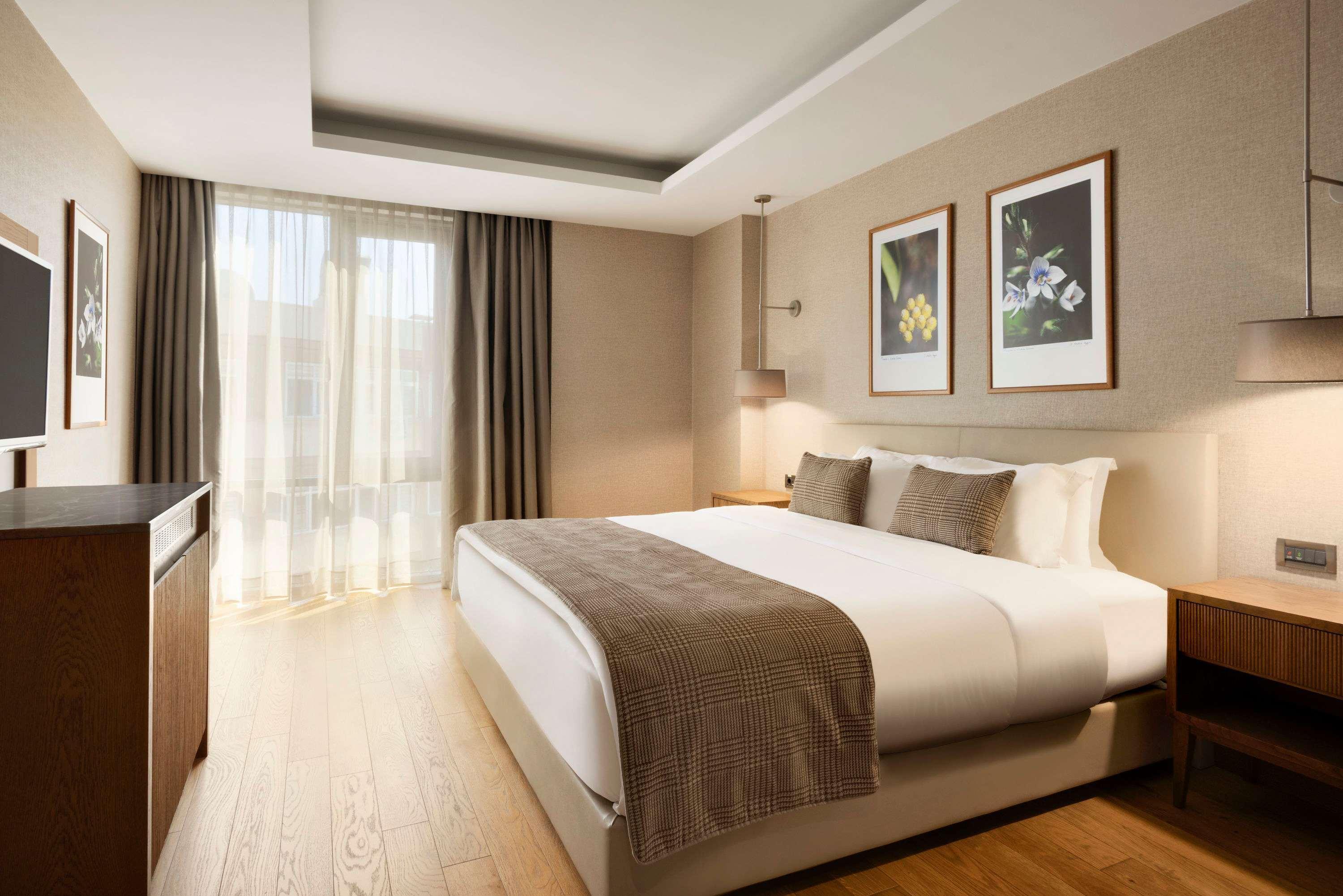 Ramada Hotel & Suites Адана Екстериор снимка