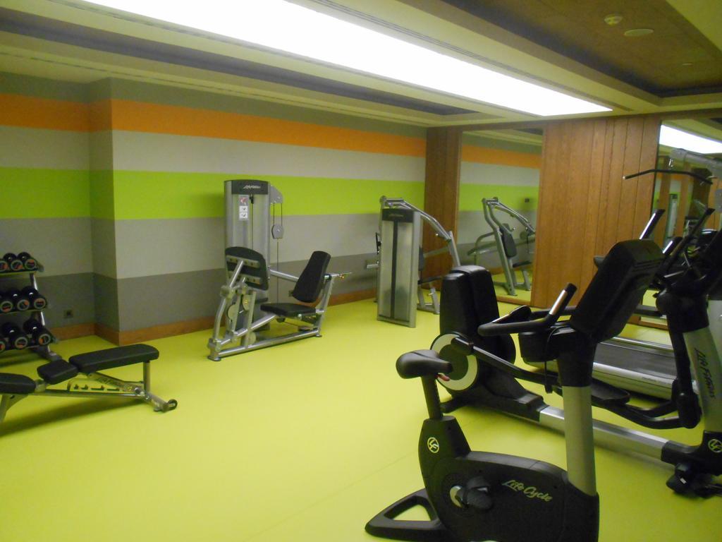 Ramada Hotel & Suites Адана Екстериор снимка