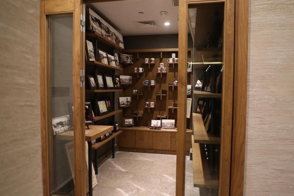 Ramada Hotel & Suites Адана Екстериор снимка