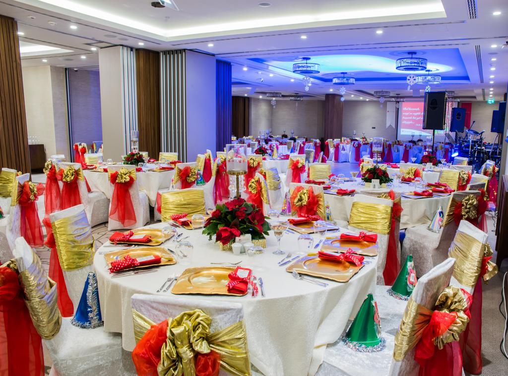 Ramada Hotel & Suites Адана Екстериор снимка