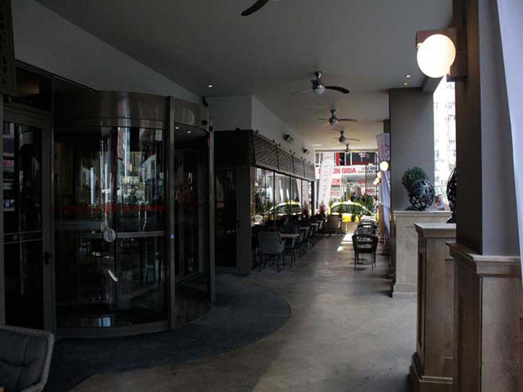 Ramada Hotel & Suites Адана Екстериор снимка